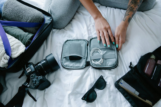 Comment organiser son sac de voyage en moins de 10 minutes.